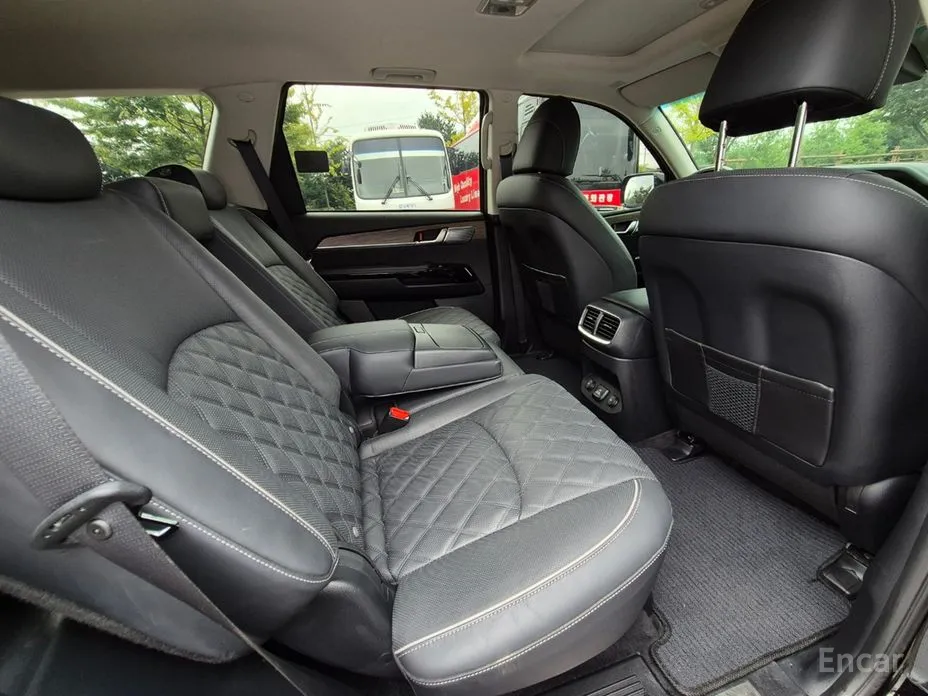 Фото 10 - Kia Mohave