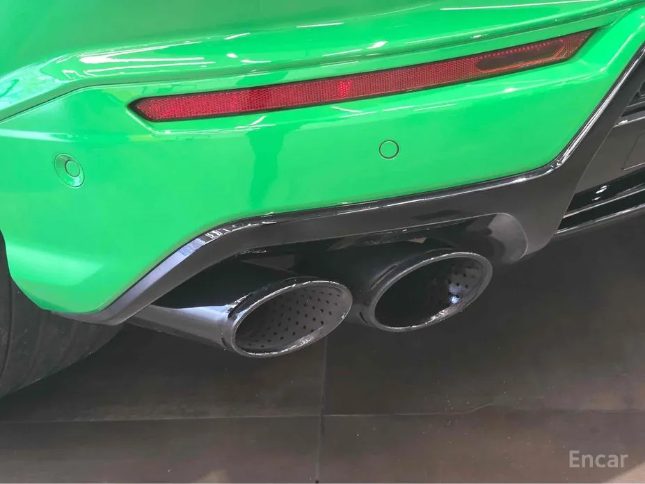 Фото 19 - Lamborghini Urus