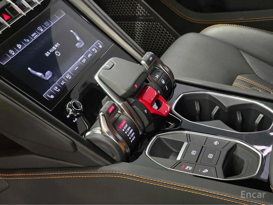 Фото 7 - Lamborghini Urus