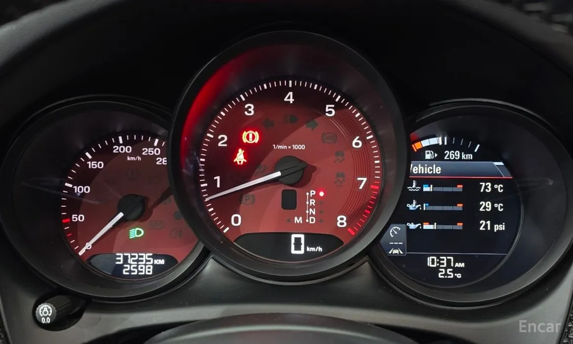 Фото 8 - Porsche Macan