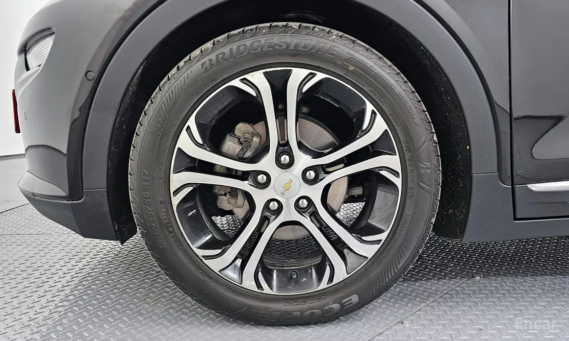 Фото 5 - Chevrolet Bolt EV