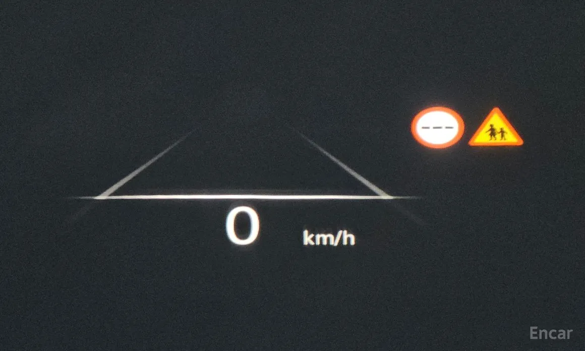 Фото 17 - Genesis GV70