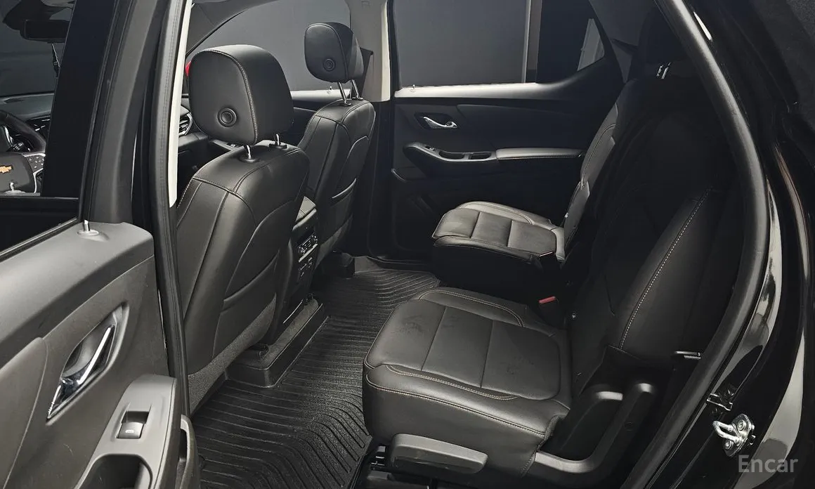 Фото 12 - Chevrolet Traverse