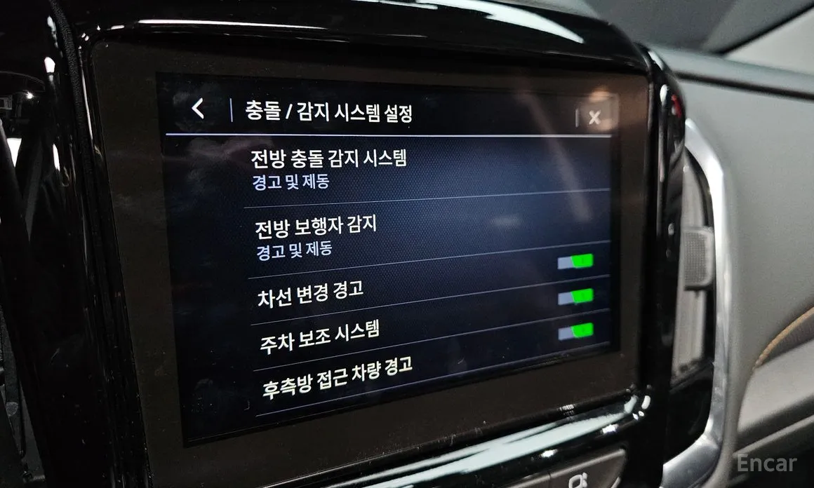 Фото 17 - Chevrolet Traverse