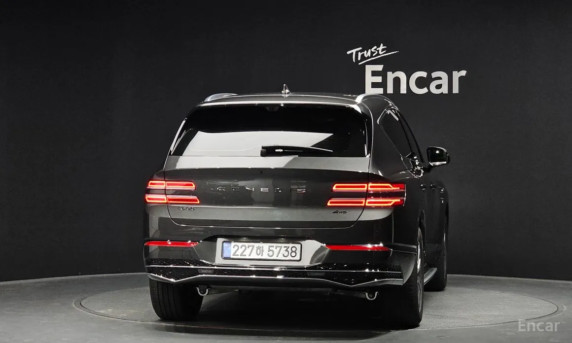 Фото 4 - Genesis GV80