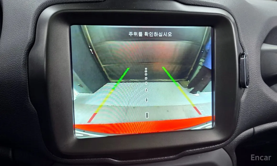 Фото 15 - Jeep Renegade