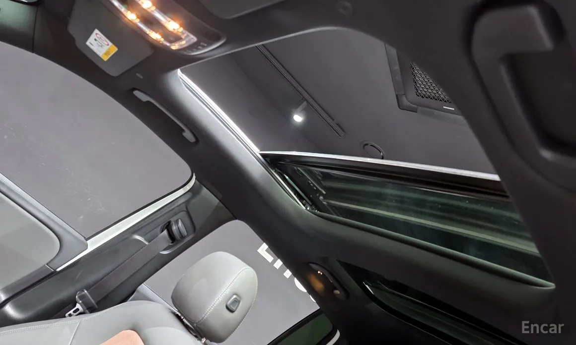 Фото 19 - Mercedes-Benz EQB