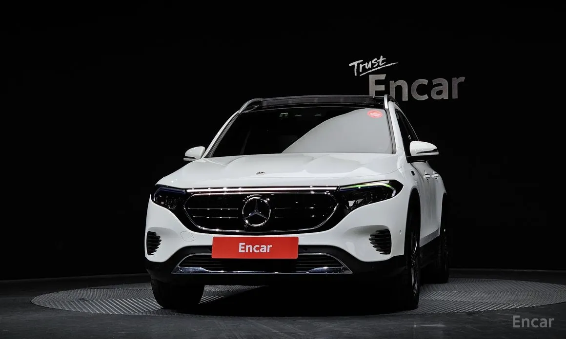 Фото 3 - Mercedes-Benz EQB