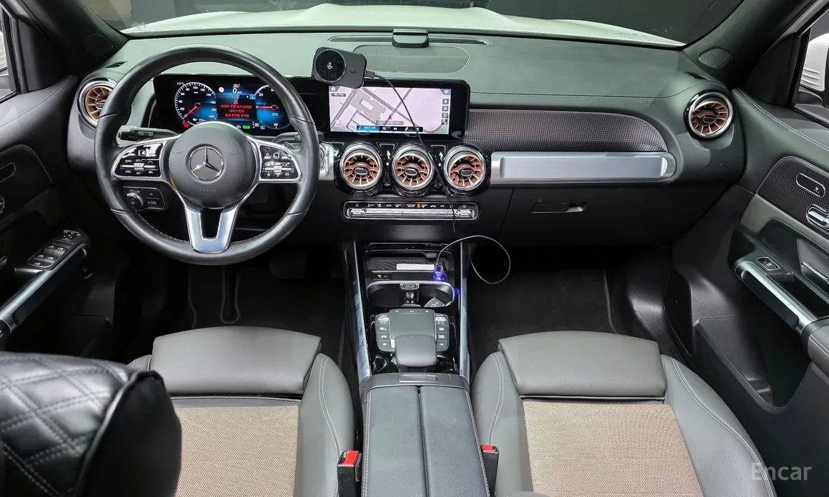 Фото 7 - Mercedes-Benz EQB