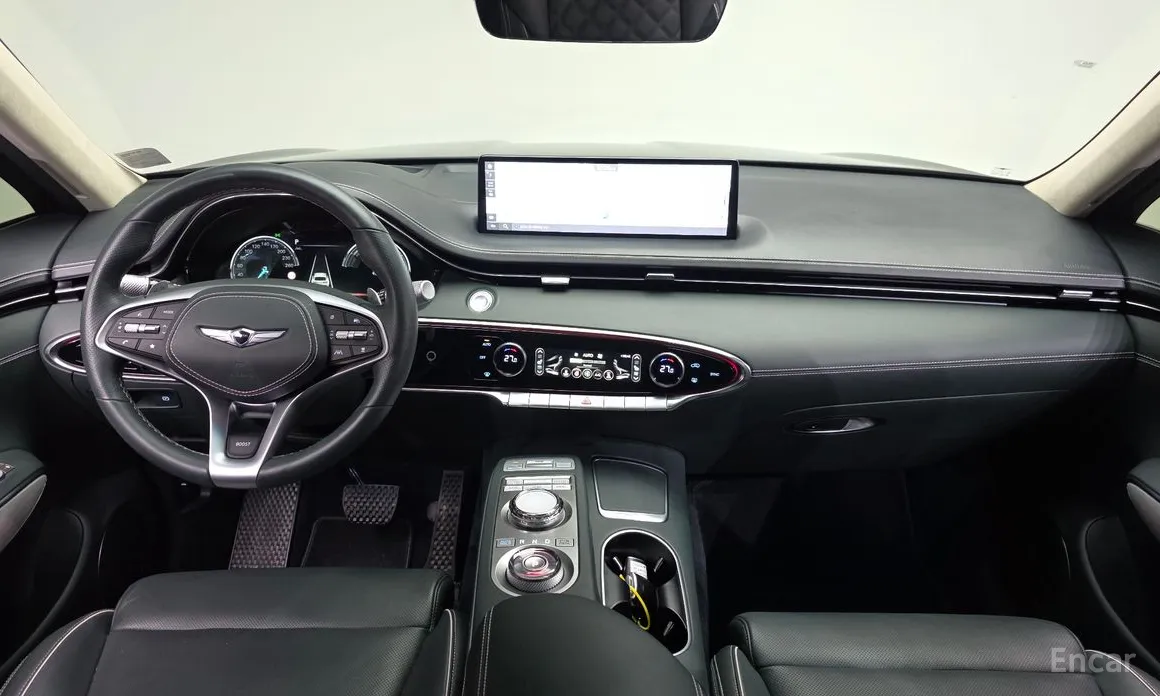 Фото 7 - Genesis GV70