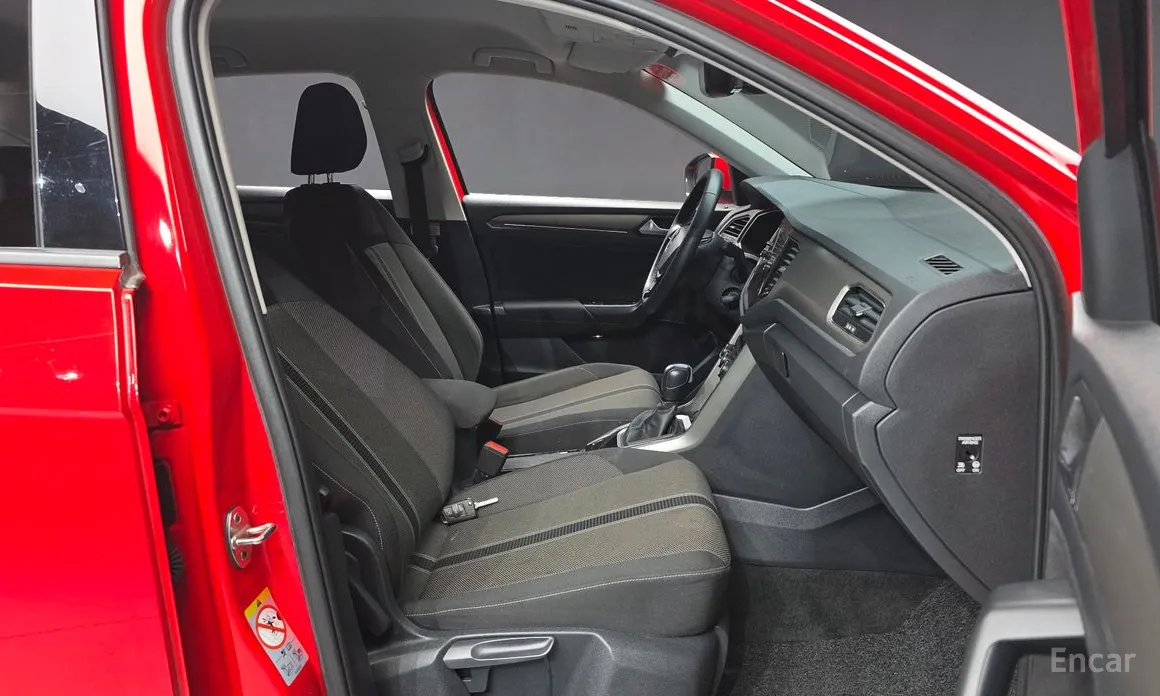 Фото 10 - Volkswagen T-Roc