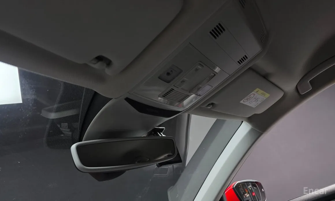 Фото 19 - Volkswagen T-Roc