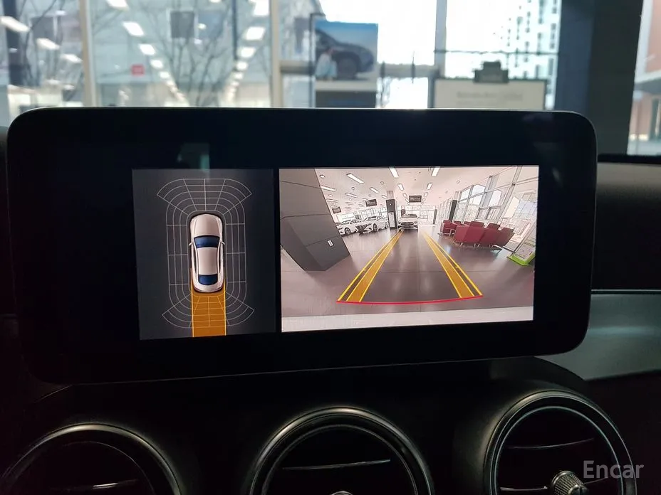 Фото 15 - Mercedes-Benz C-Class