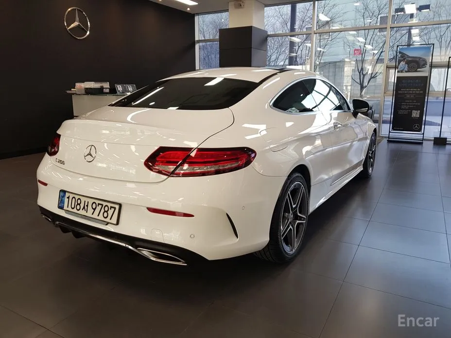 Фото 2 - Mercedes-Benz C-Class