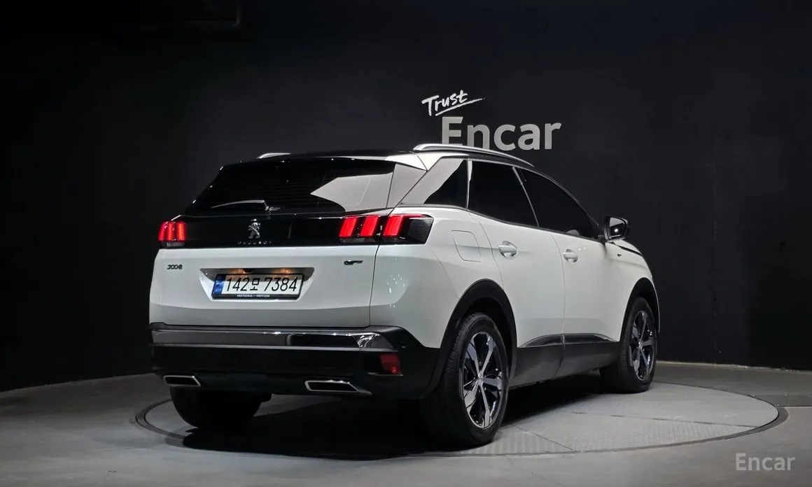 Фото 2 - Peugeot 3008