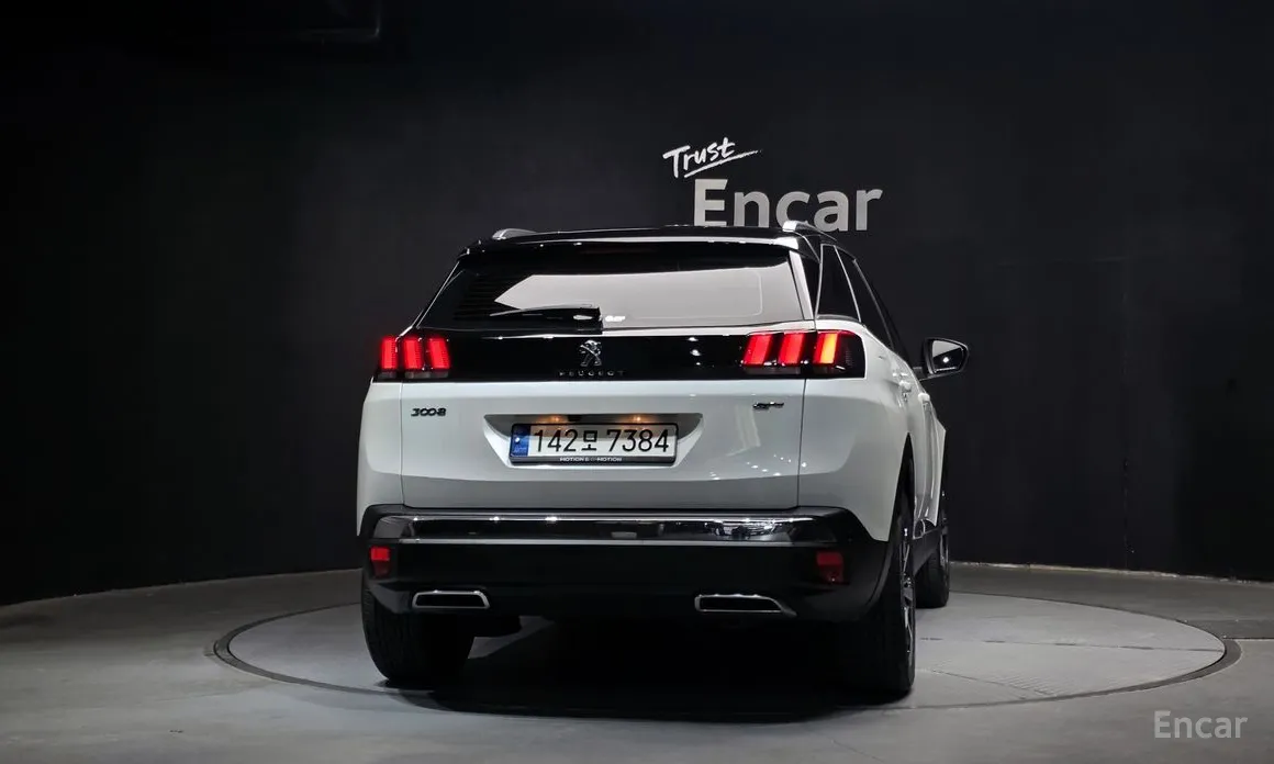 Фото 4 - Peugeot 3008