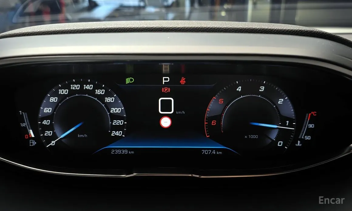 Фото 8 - Peugeot 3008