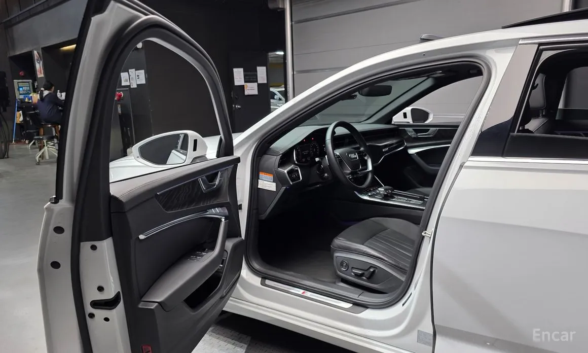 Фото 11 - Audi A6