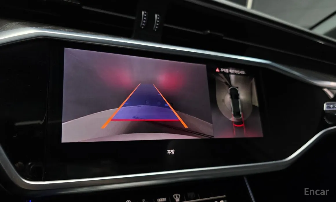 Фото 15 - Audi A6