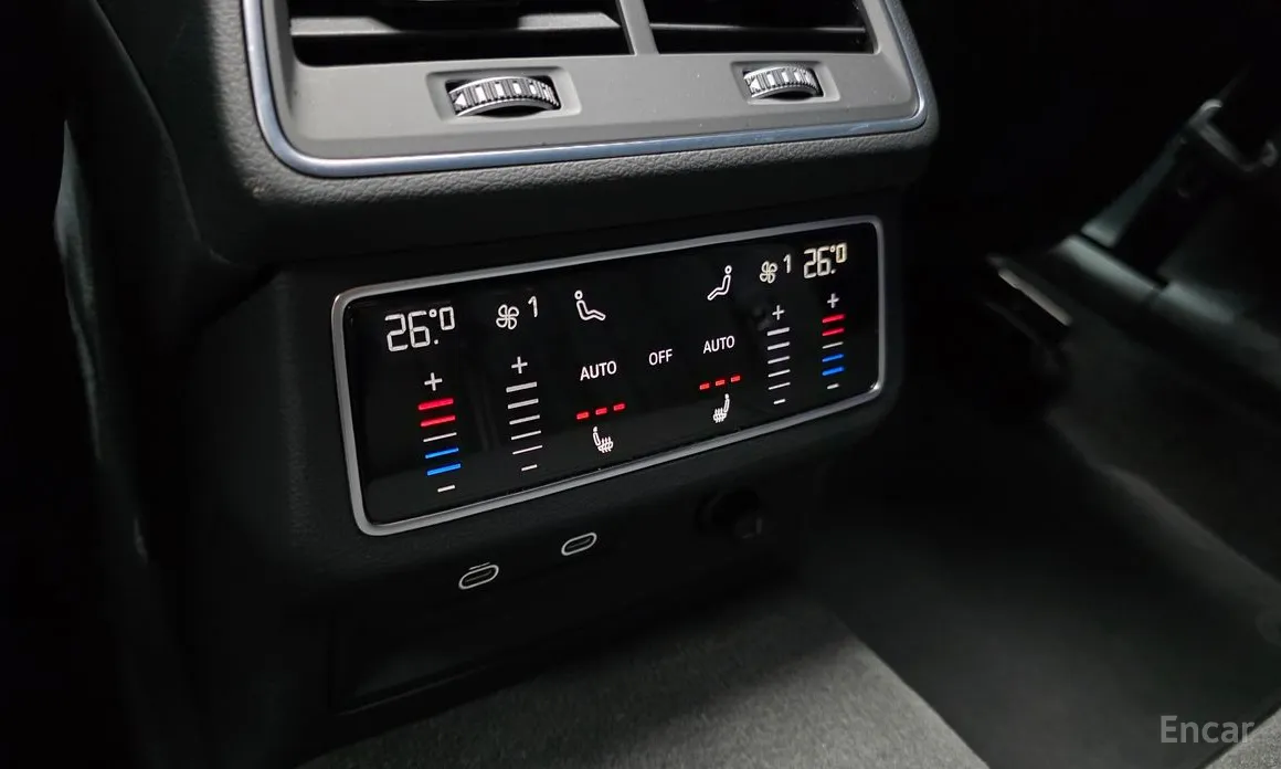 Фото 17 - Audi A6