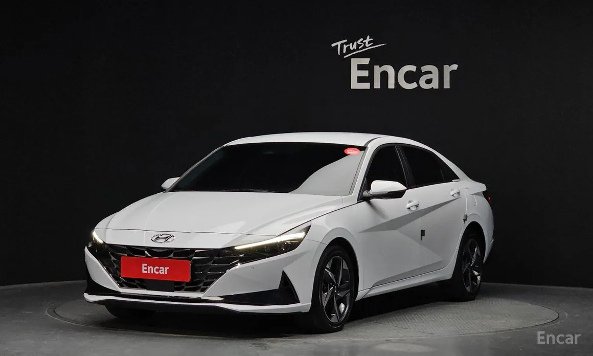 Фото 1 - Hyundai Avante