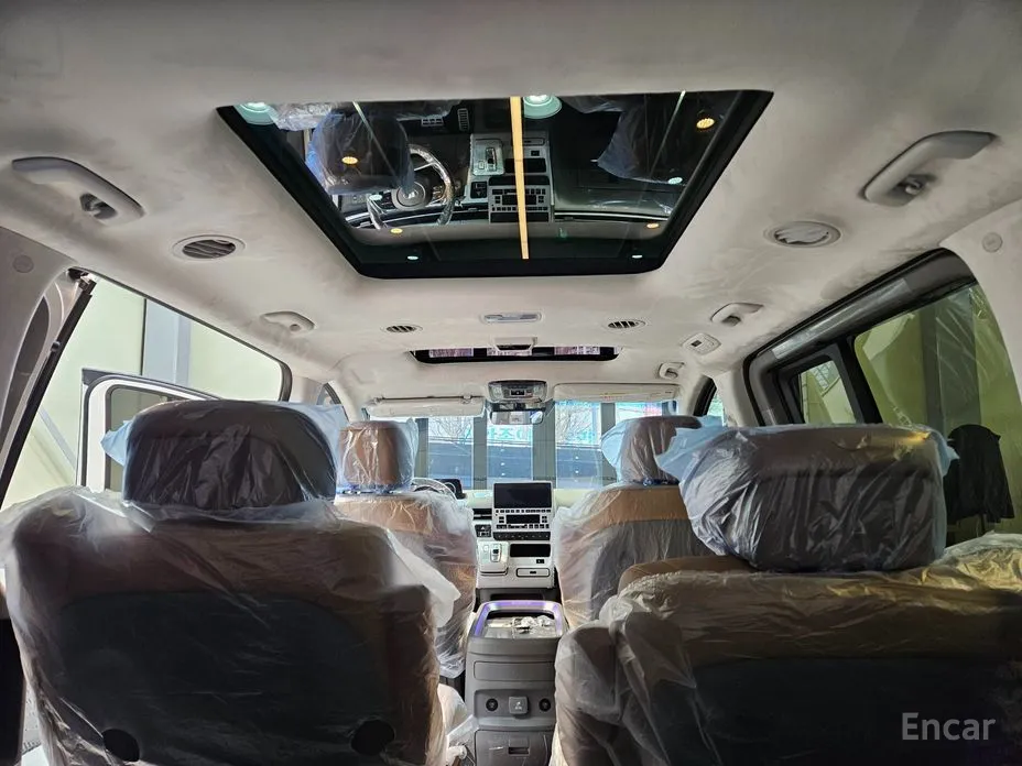 Фото 13 - Hyundai Staria