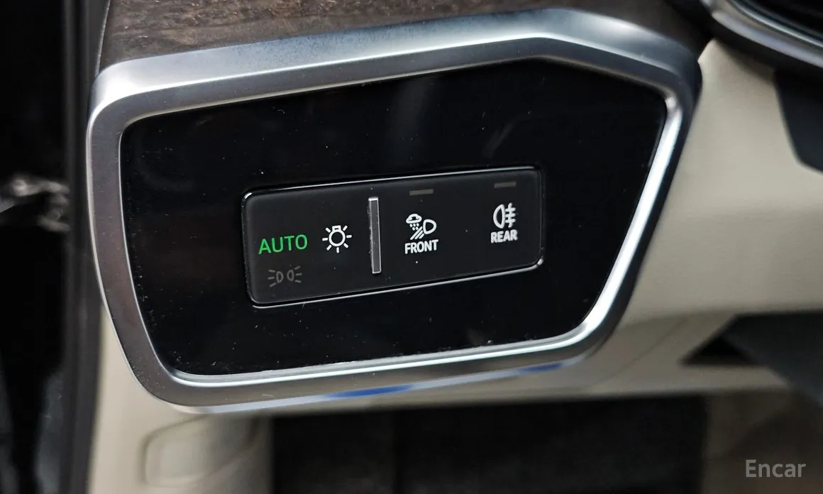 Фото 13 - Audi A6