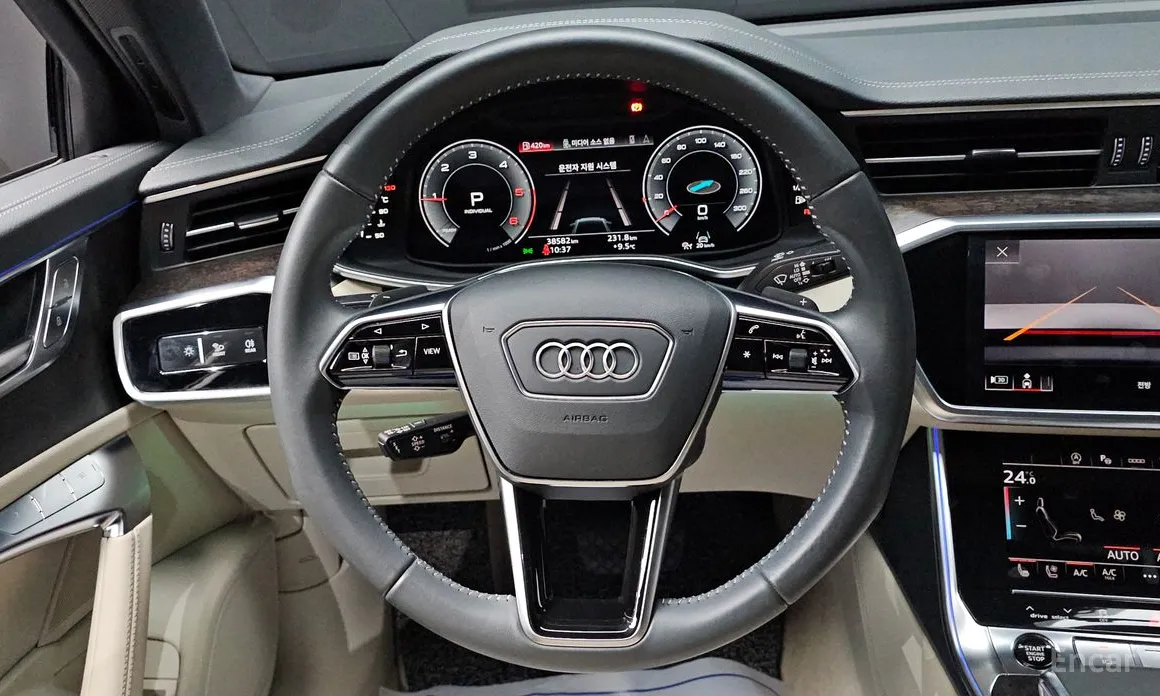 Фото 14 - Audi A6