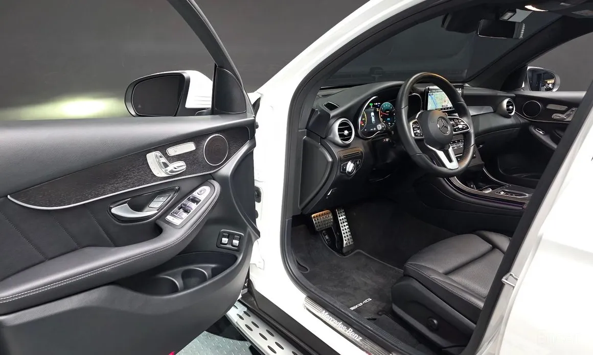 Фото 11 - Mercedes-Benz GLC-Class