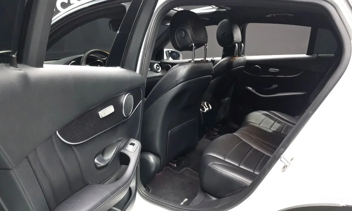 Фото 12 - Mercedes-Benz GLC-Class