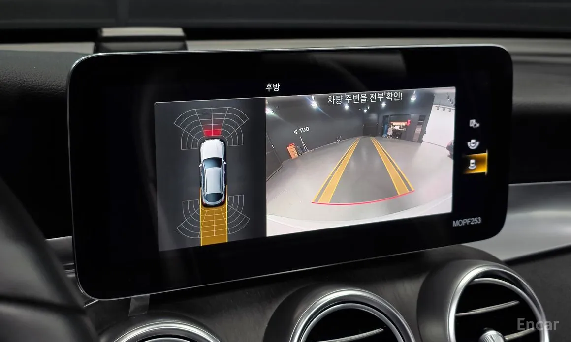 Фото 15 - Mercedes-Benz GLC-Class