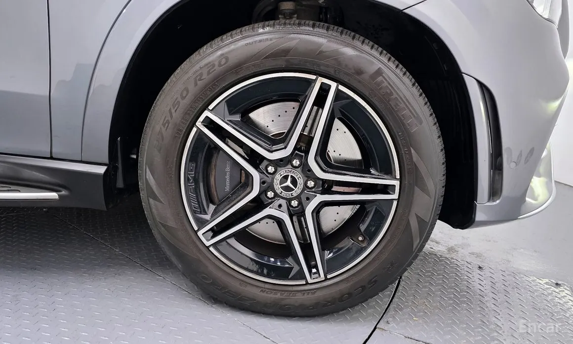 Фото 5 - Mercedes-Benz GLE-Class