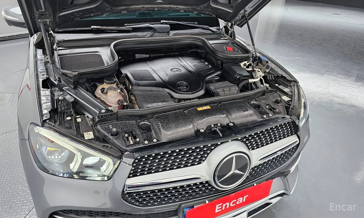 Фото 6 - Mercedes-Benz GLE-Class