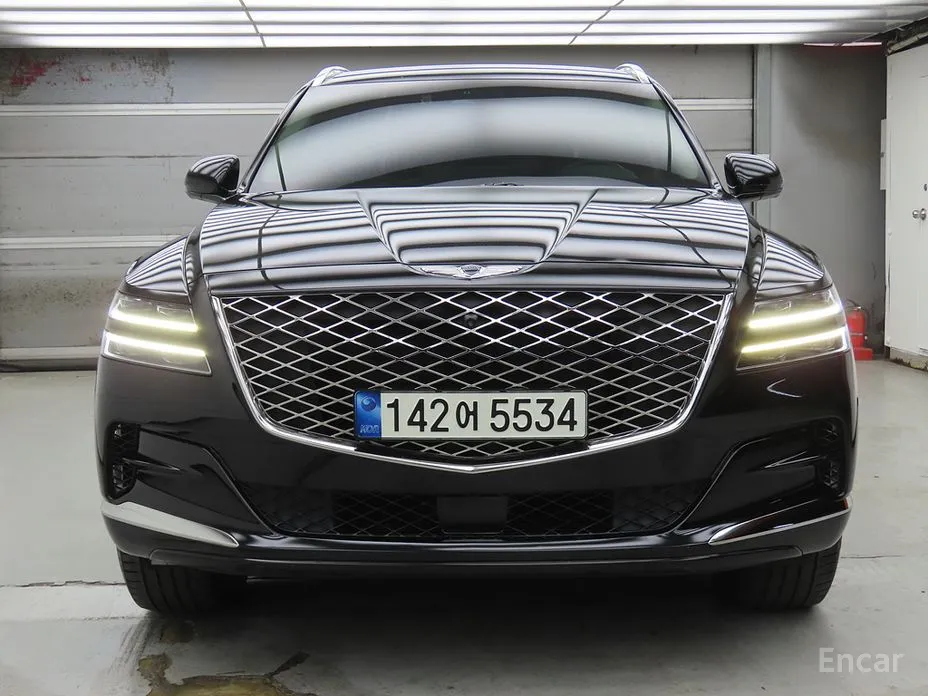 Фото 2 - Genesis GV80