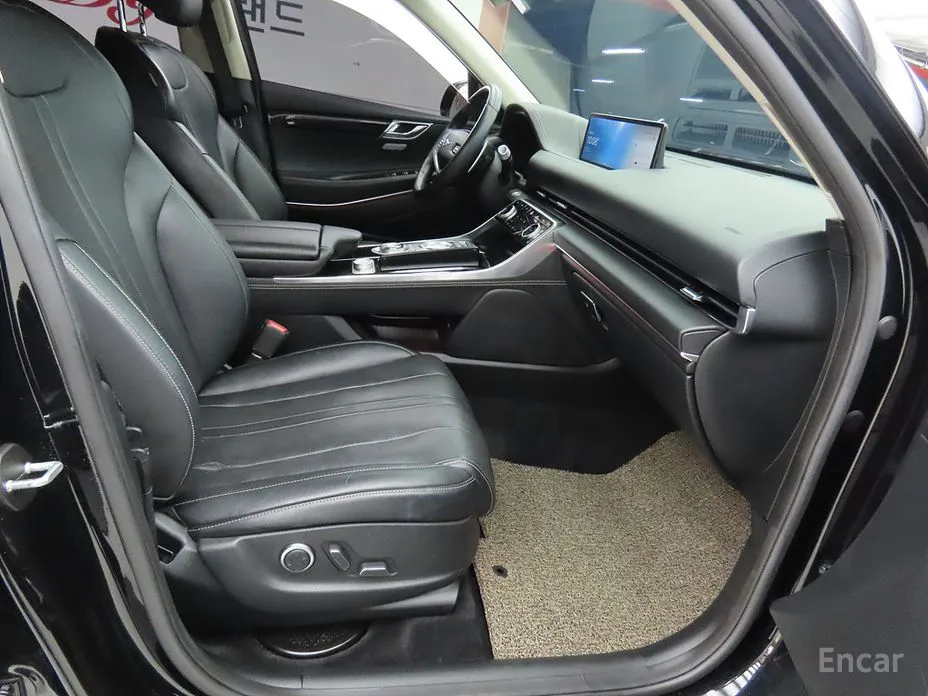 Фото 6 - Genesis GV80