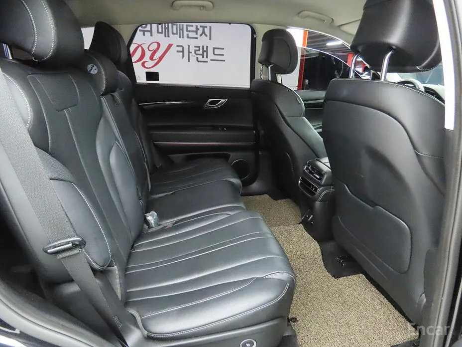 Фото 7 - Genesis GV80