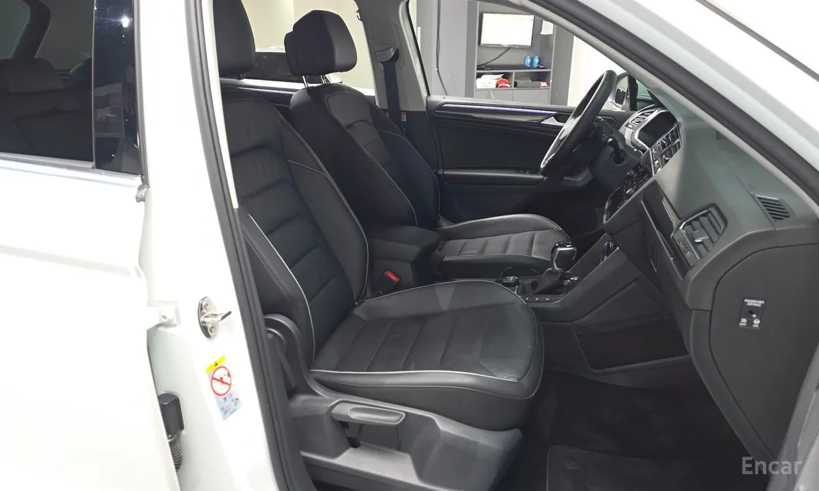 Фото 10 - Volkswagen Tiguan