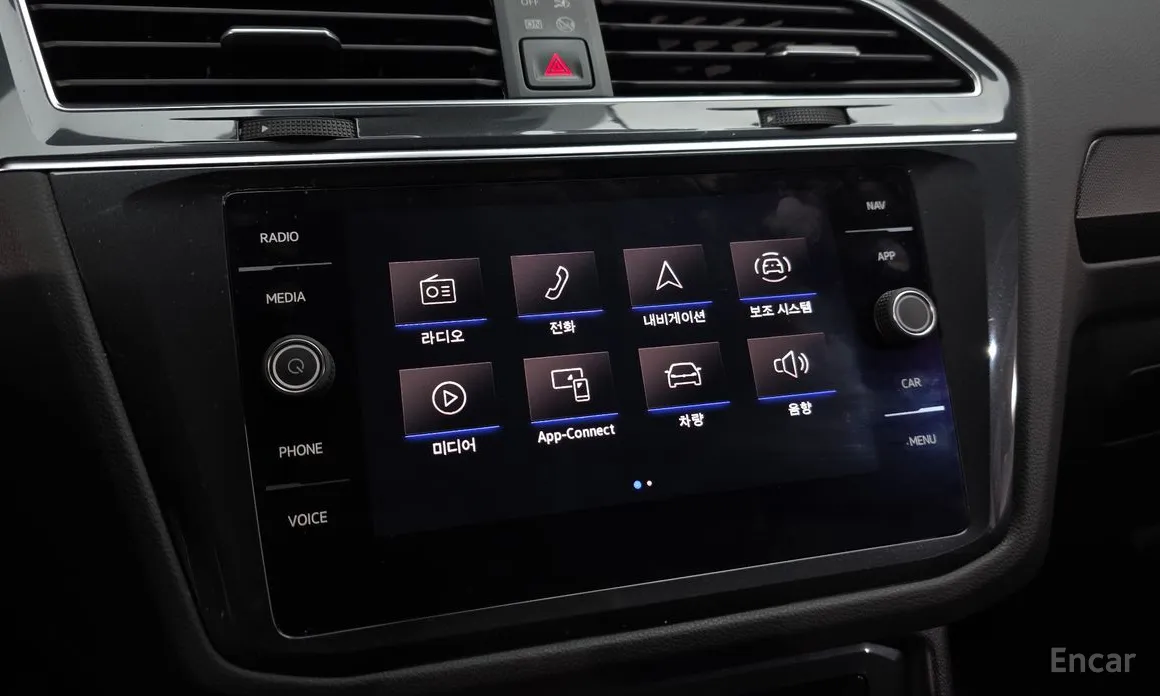 Фото 16 - Volkswagen Tiguan