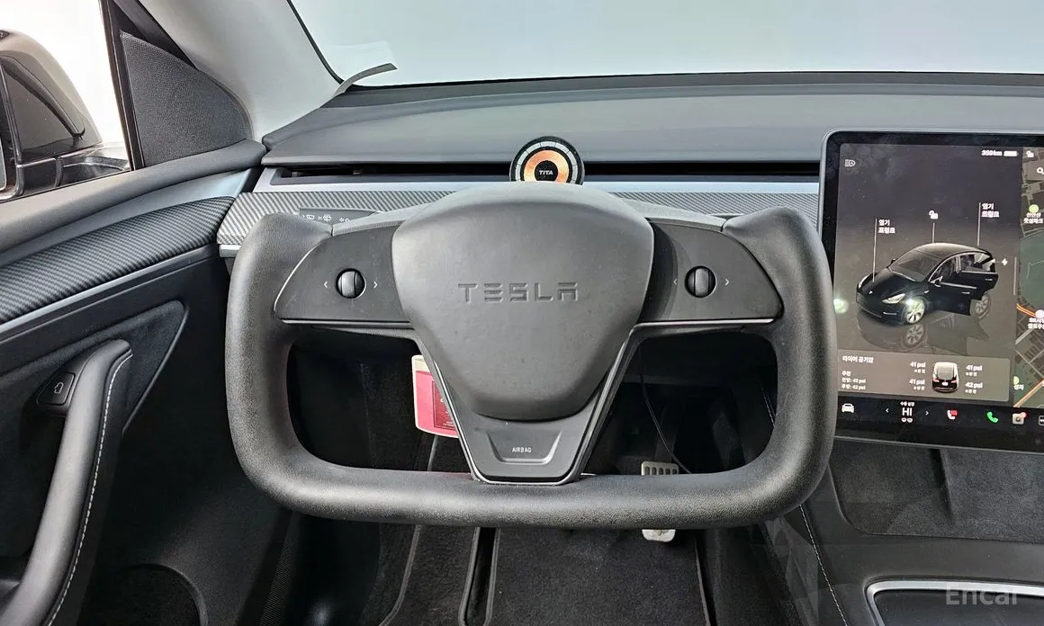 Фото 13 - Tesla Model Y