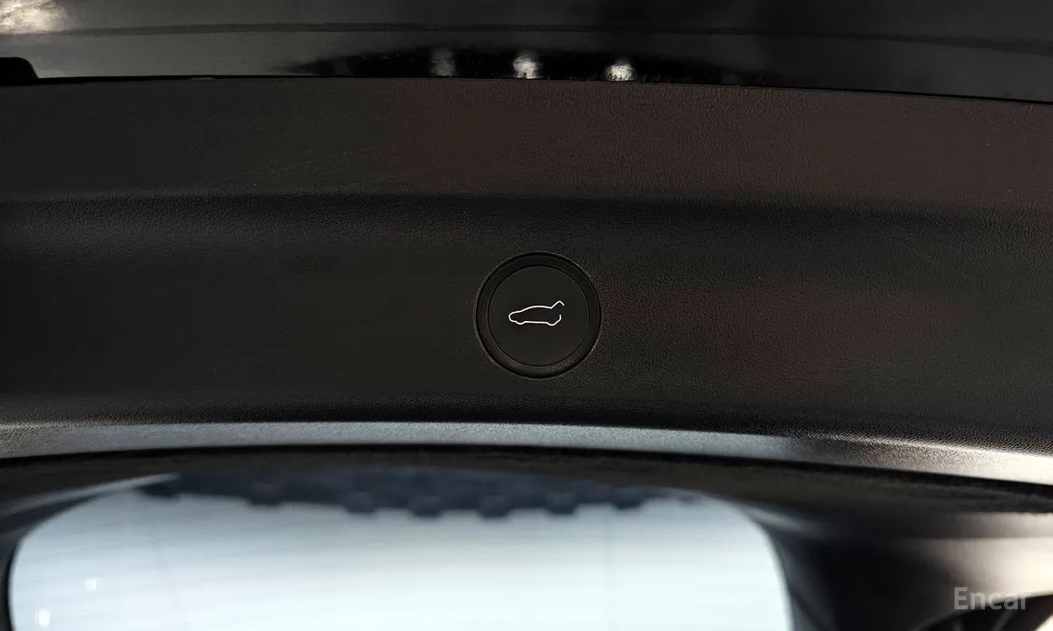 Фото 18 - Tesla Model Y