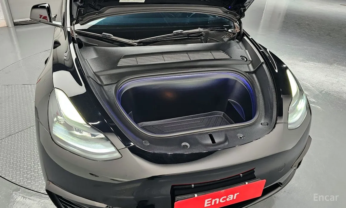 Фото 6 - Tesla Model Y