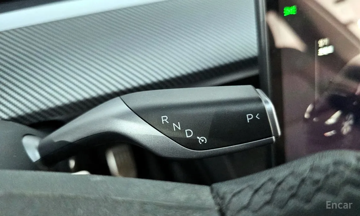 Фото 9 - Tesla Model Y