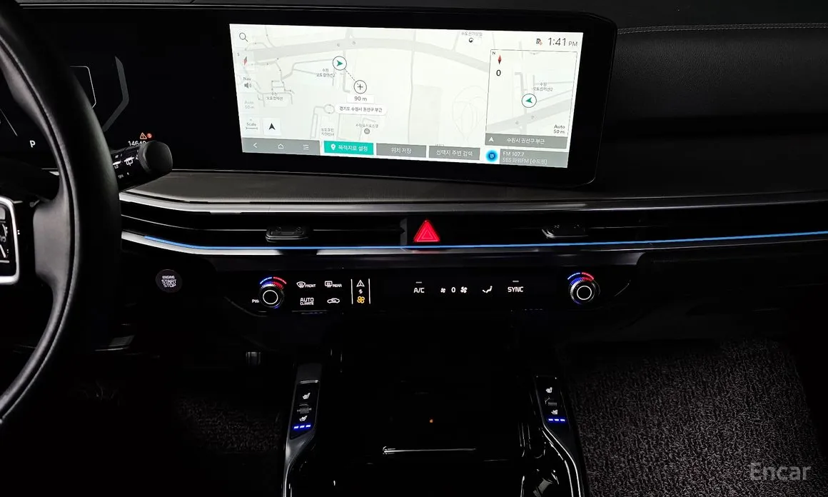 Фото 14 - Kia Sorento