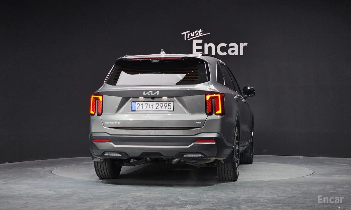 Фото 4 - Kia Sorento