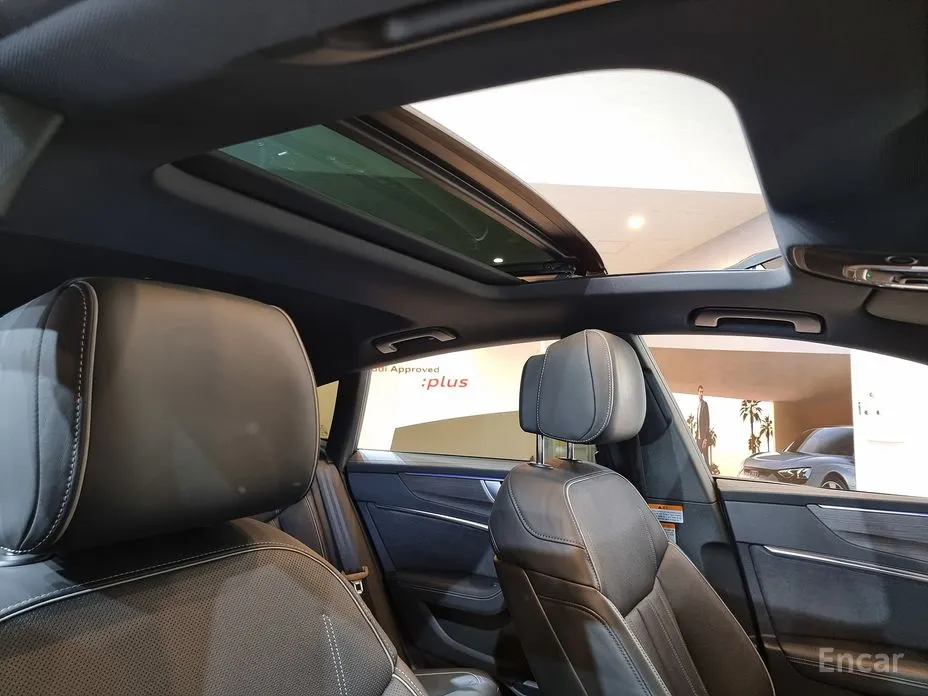 Фото 12 - Audi A7