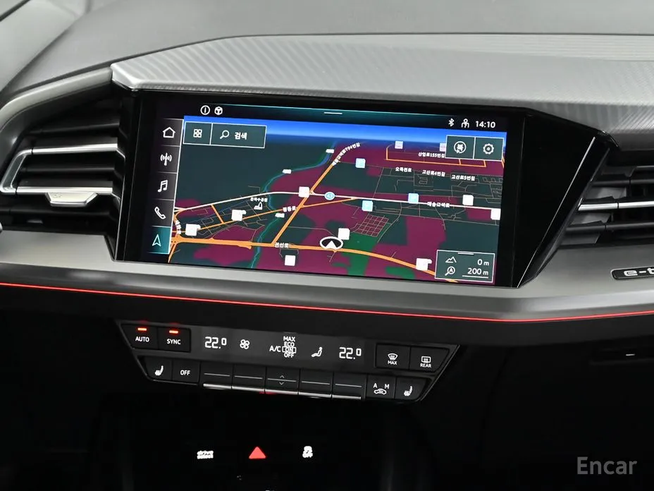 Фото 14 - Audi Q4 e-tron