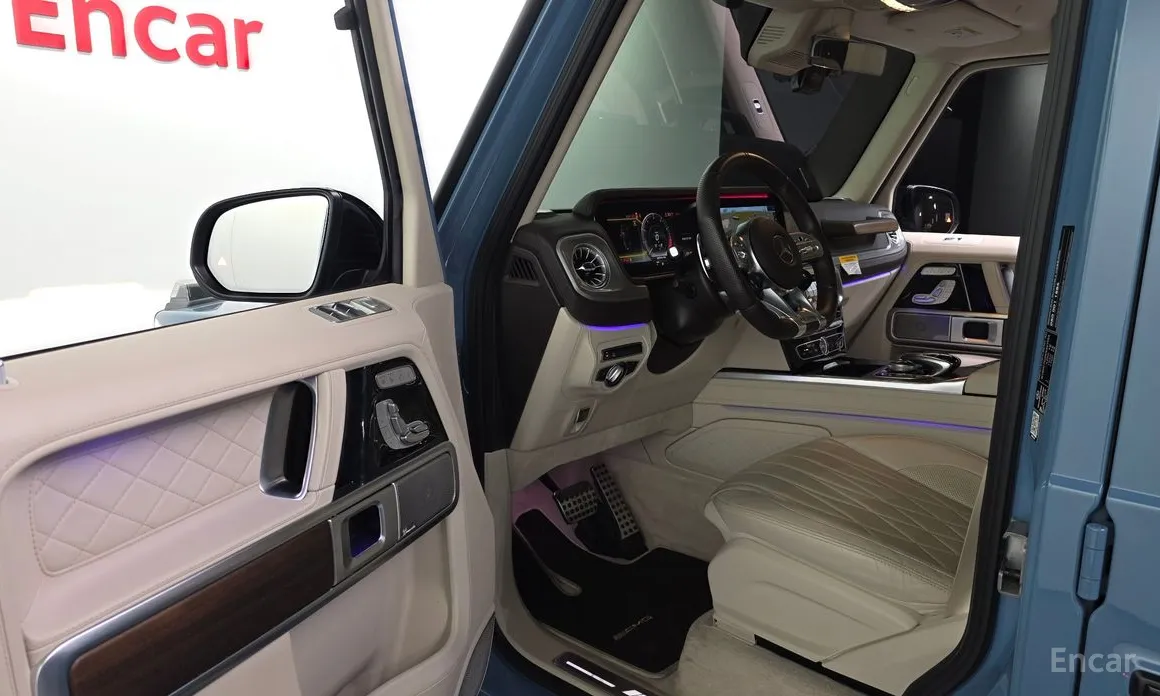 Фото 10 - Mercedes-Benz G-Class