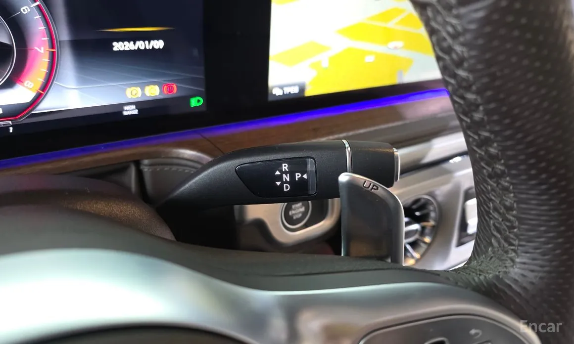 Фото 9 - Mercedes-Benz G-Class