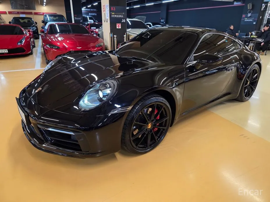 Фото 1 - Porsche 911