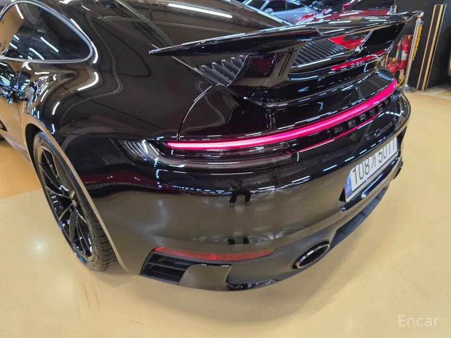 Фото 19 - Porsche 911